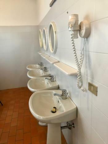 Camping & Caravan Zoncolan Ovaro Buitenkant foto